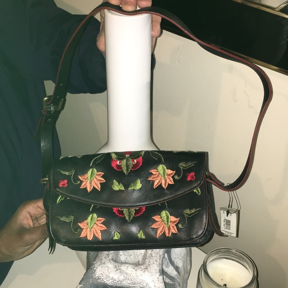 Small Floral Hobo